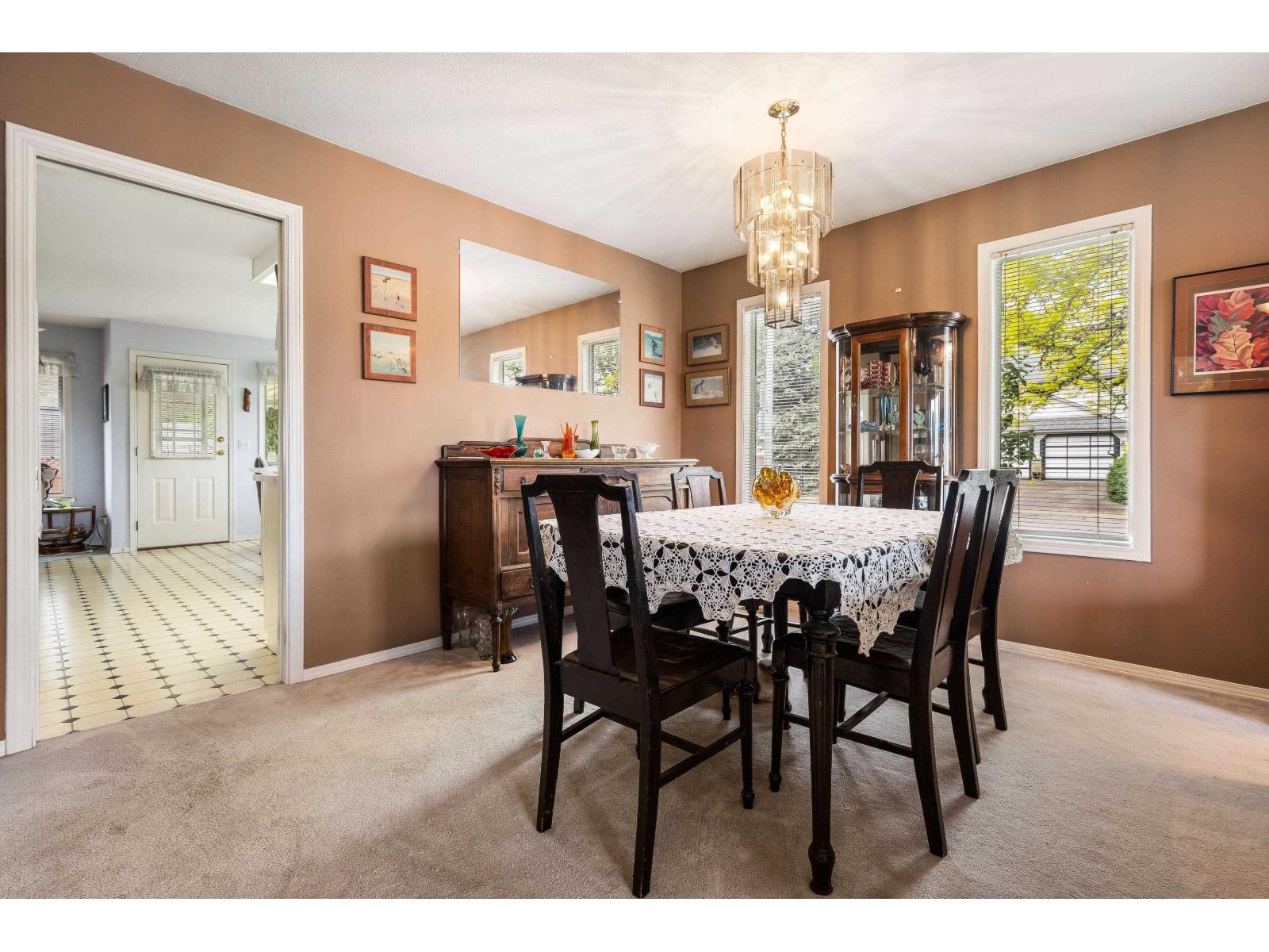 44954 Bedford Place, Sardis South, Chilliwack, British Columbia  V2R 3C2 - Photo 10 - R3121318