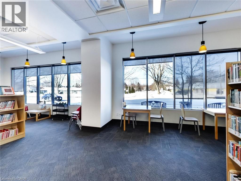 550 Plains Road E Unit# 100, Burlington, Ontario  L7T 2E3 - Photo 38 - 40817220