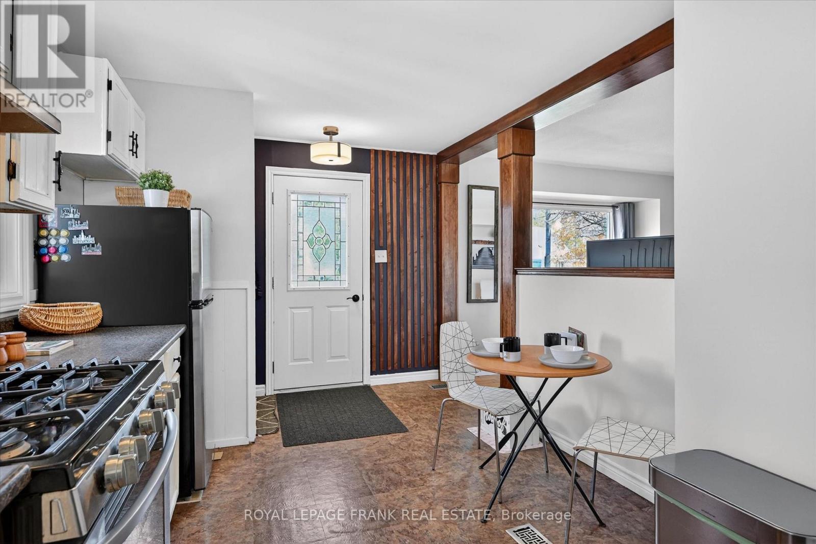 657 Mckellar Street, Peterborough, Ontario  K9J 1R4 - Photo 11 - X13118824