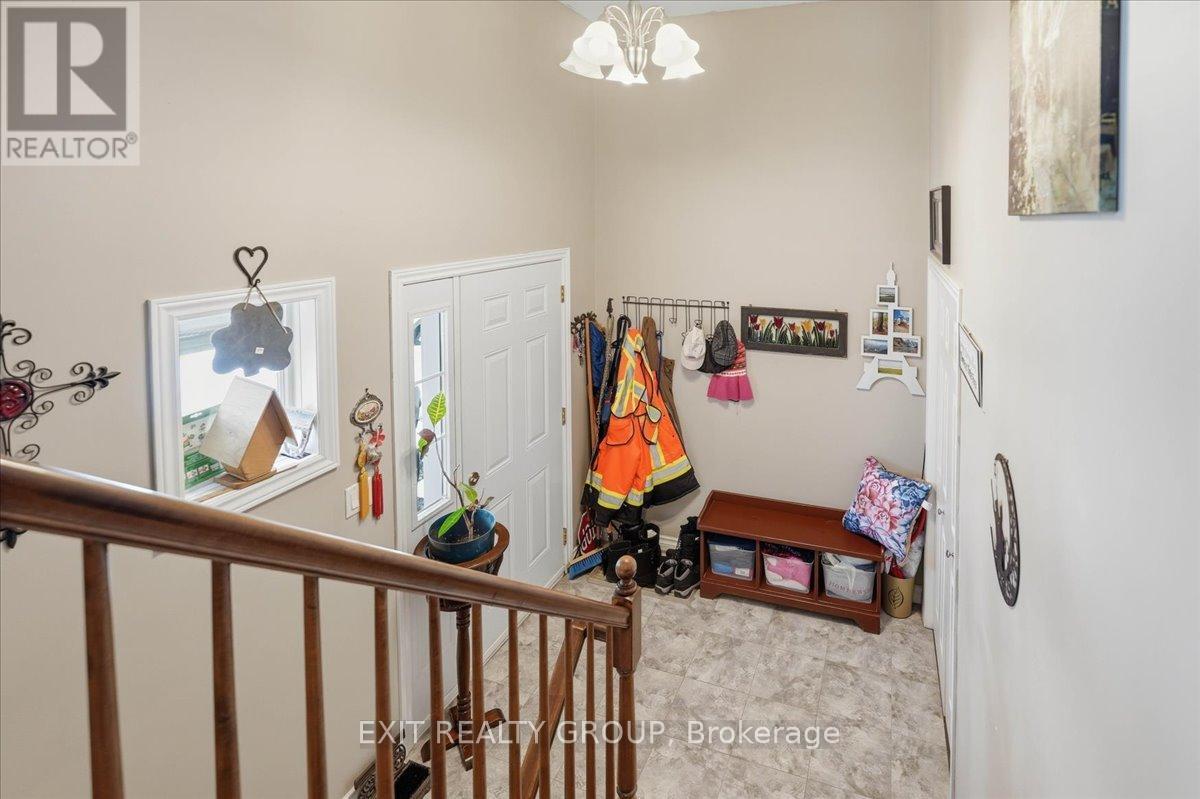 218 Brant Street, Deseronto, Ontario  K0K 1X0 - Photo 2 - X13118908