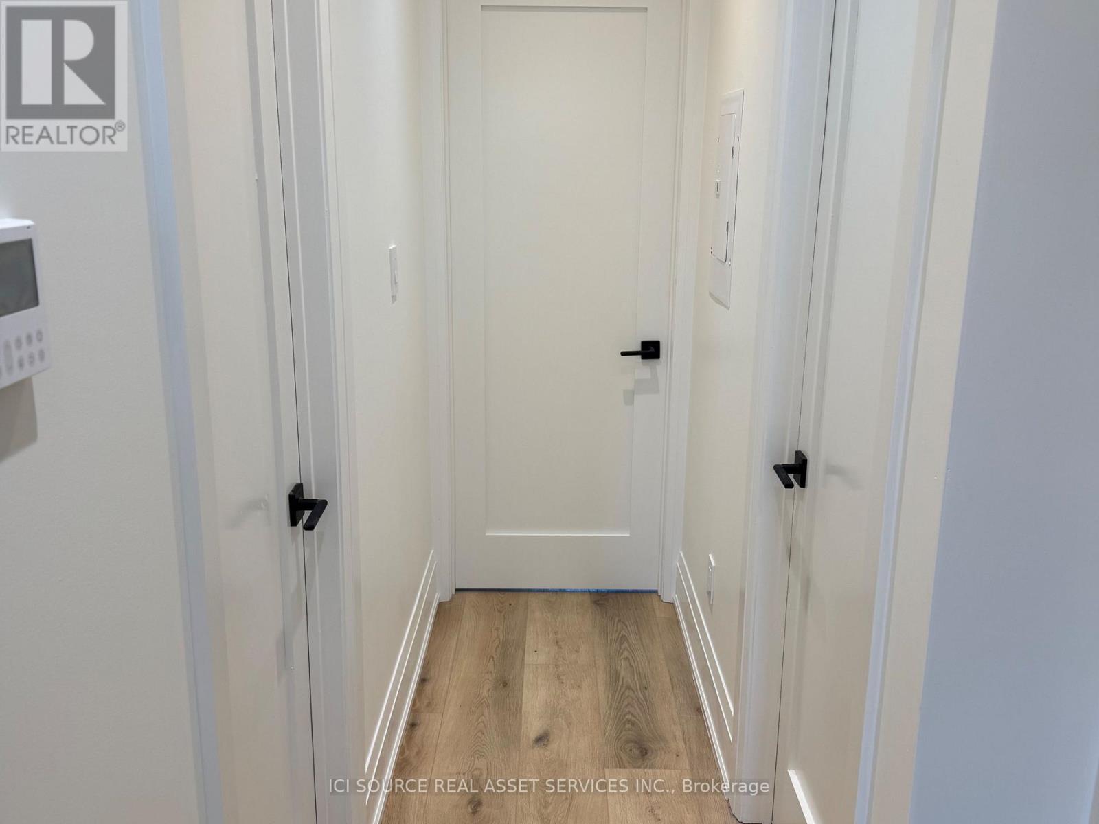 Unit 1 - 28 Norcross Road, Toronto, Ontario  M3H 2R4 - Photo 9 - C13113964