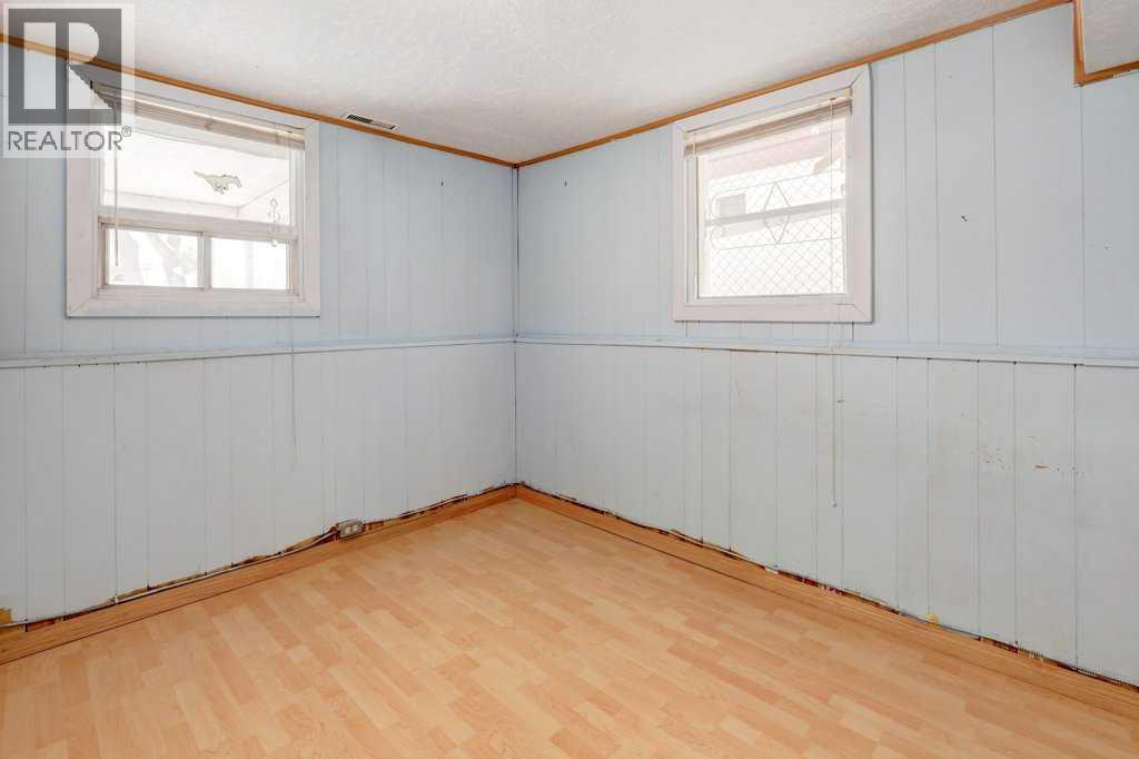 221 31 Avenue NE, Calgary, Alberta  T2E 2G1 - Photo 20 - A2274160