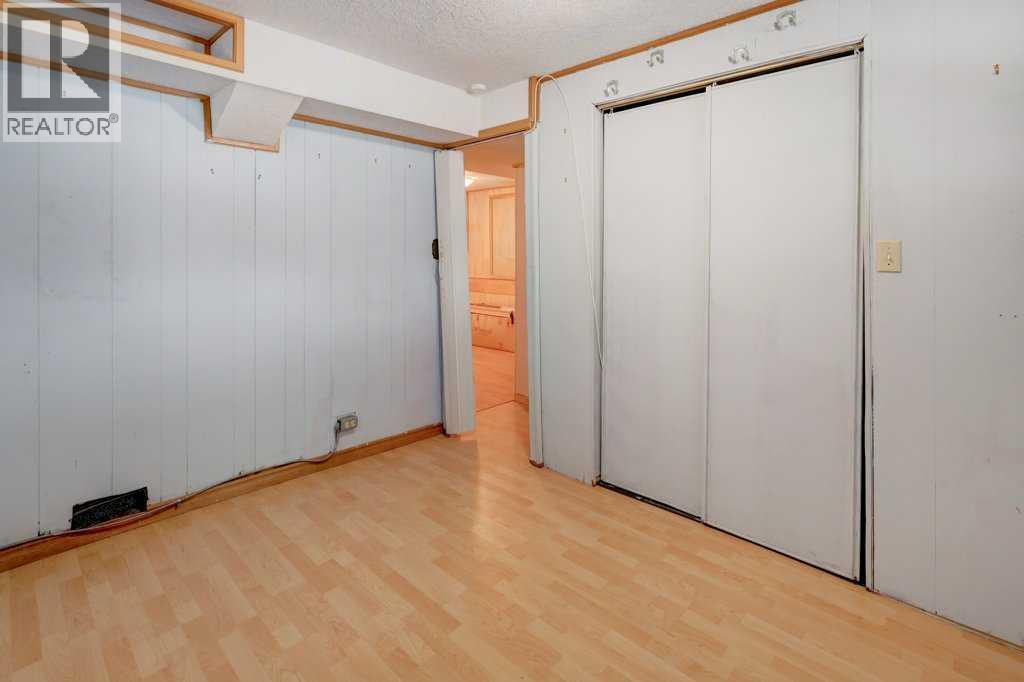221 31 Avenue NE, Calgary, Alberta  T2E 2G1 - Photo 21 - A2274160
