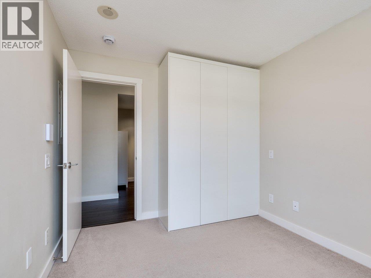 570 Emerson Street, Coquitlam, British Columbia  V3J 0G3 - Photo 15 - R3122053