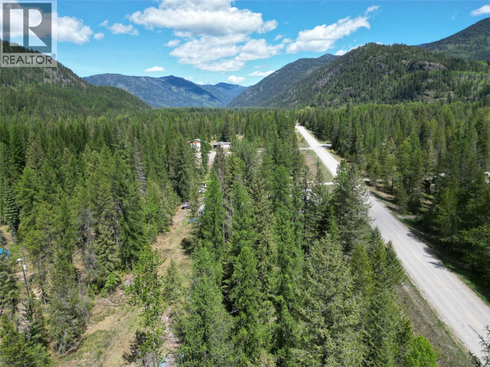 1868 Airport Road, Salmo, British Columbia  V0G 1Z0 - Photo 10 - 10387089