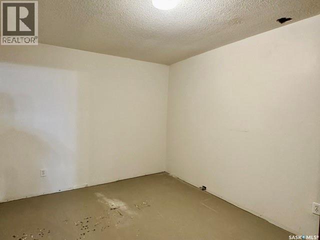 208 2nd Street Ne, Watson, Saskatchewan  S0K 4V0 - Photo 17 - SK035739