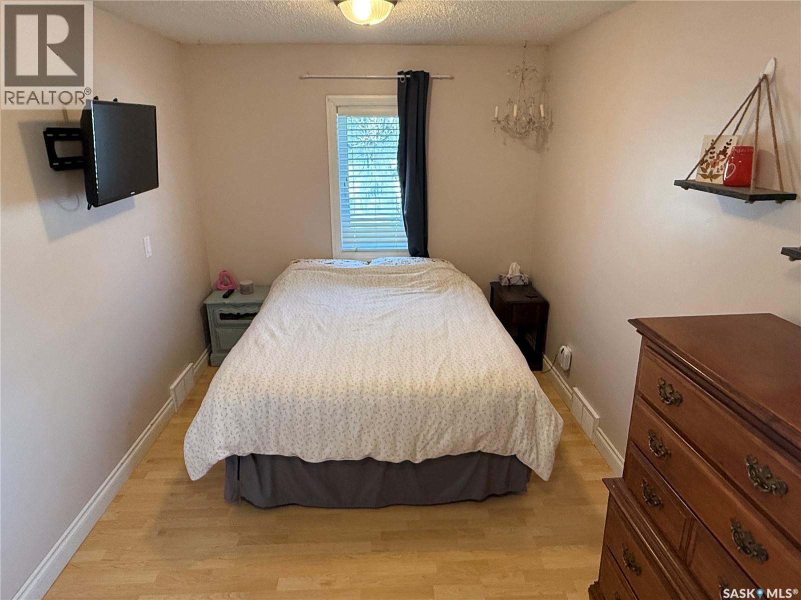 278 8th Avenue E, Melville, Saskatchewan  S0A 2P0 - Photo 12 - SK035648
