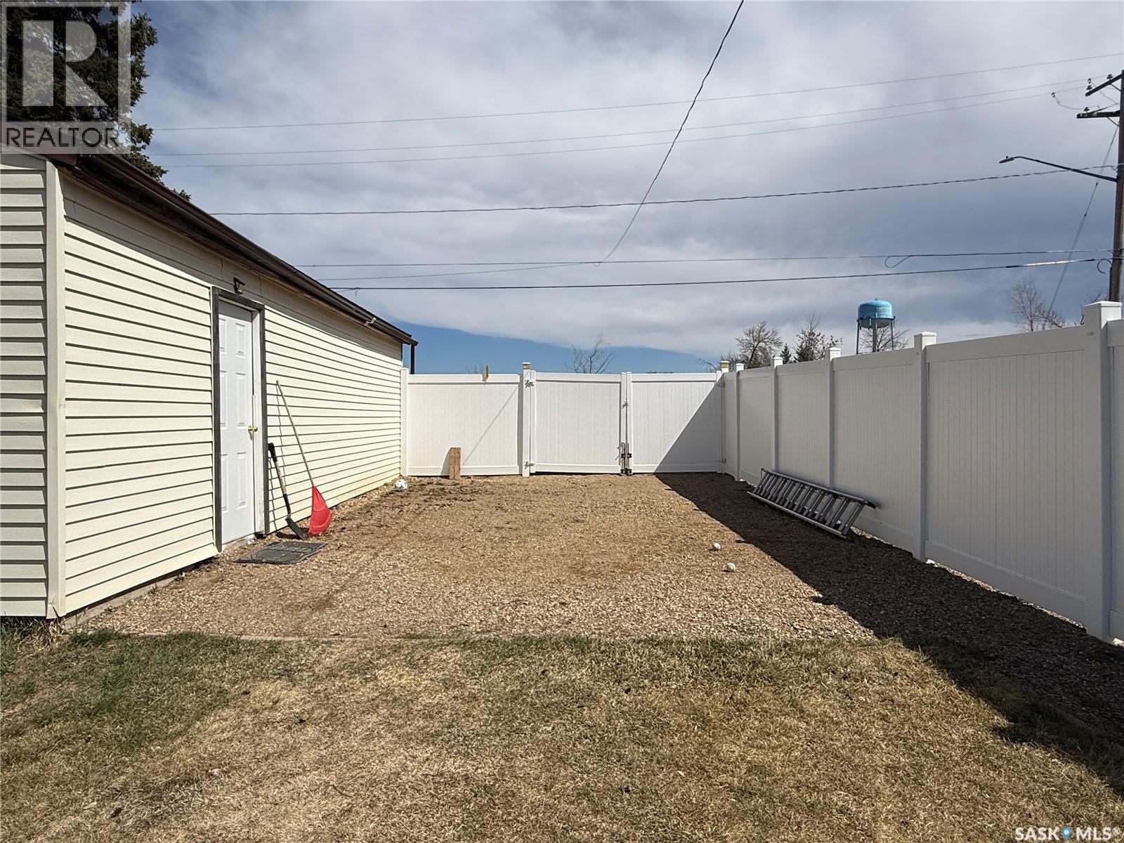 278 8th Avenue E, Melville, Saskatchewan  S0A 2P0 - Photo 33 - SK035648