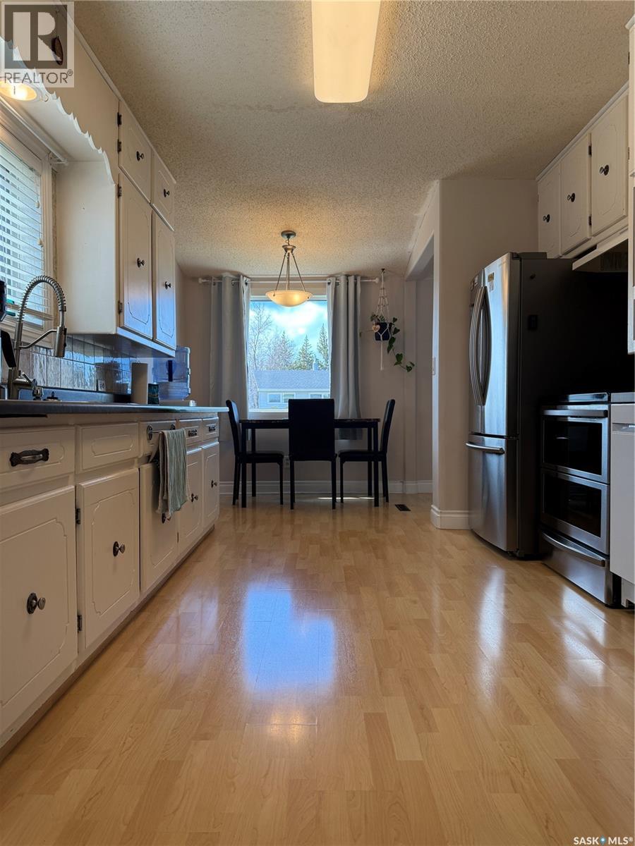 278 8th Avenue E, Melville, Saskatchewan  S0A 2P0 - Photo 6 - SK035648