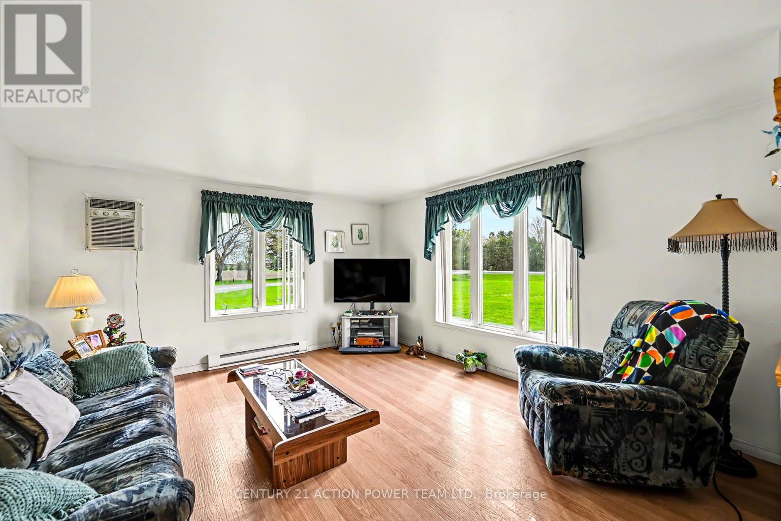 15981 County Rd 6 Road, North Stormont, Ontario  K0C 1W0 - Photo 5 - X13118928