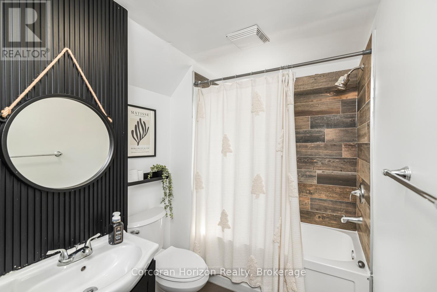 114 Weir Street N, Hamilton, Ontario  L8H 5E8 - Photo 19 - X13118808