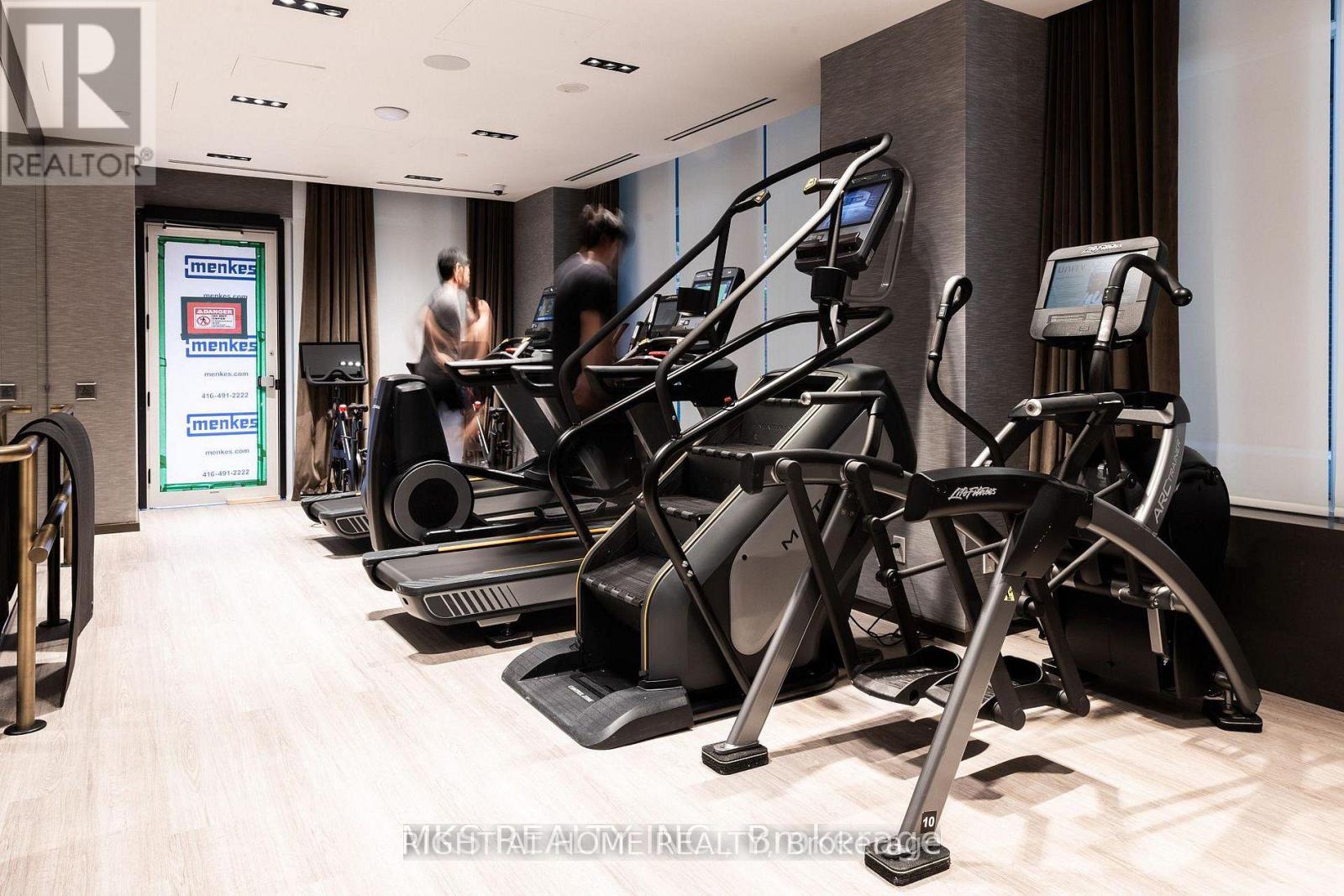 709 - 771 Yonge Street, Toronto, Ontario  M4W 2G4 - Photo 17 - C13020896