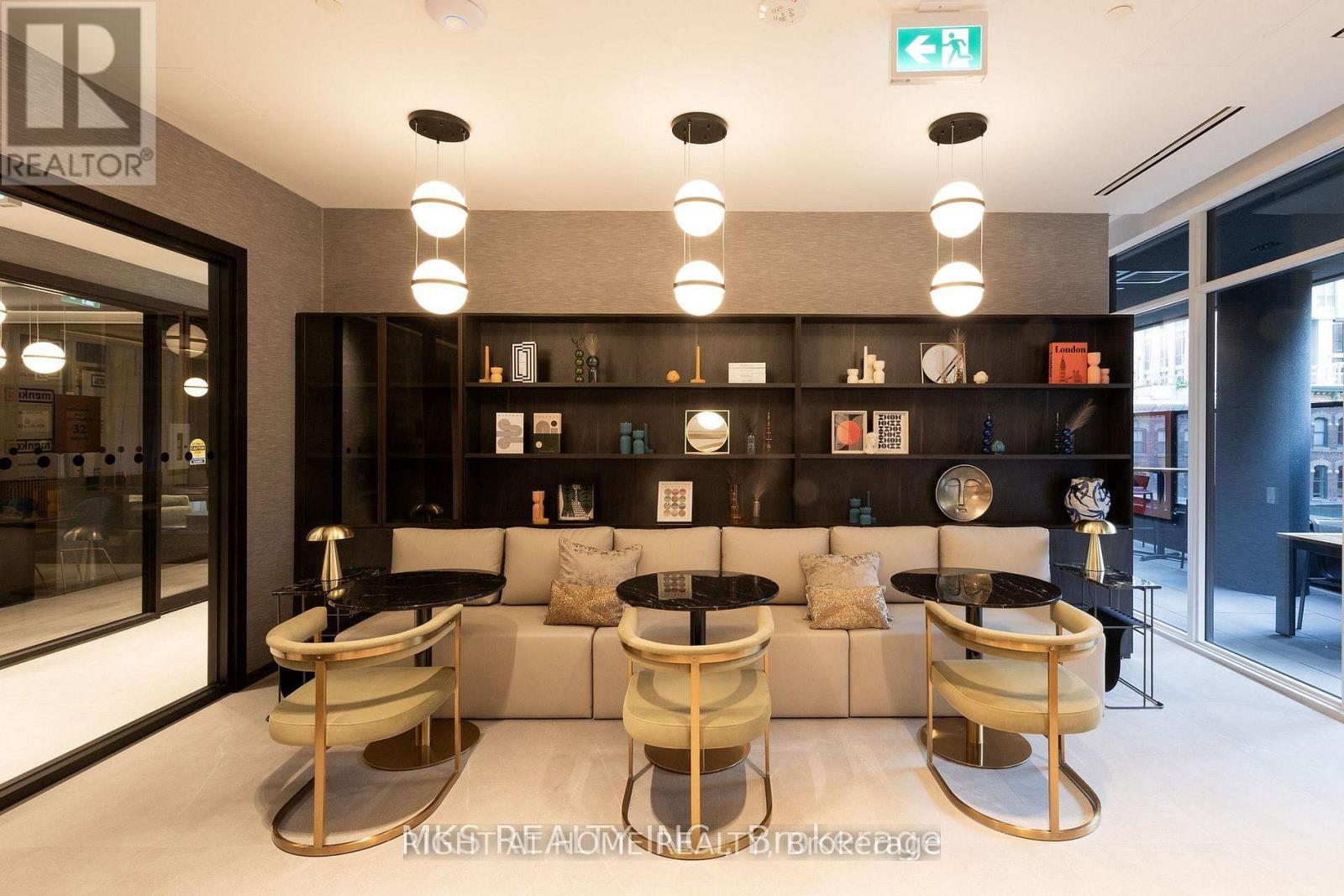 709 - 771 Yonge Street, Toronto, Ontario  M4W 2G4 - Photo 15 - C13020896