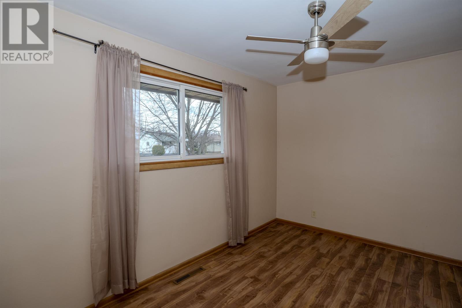 219 Moodie Street West, Thunder Bay, Ontario  P7E 5A5 - Photo 19 - TB2601005