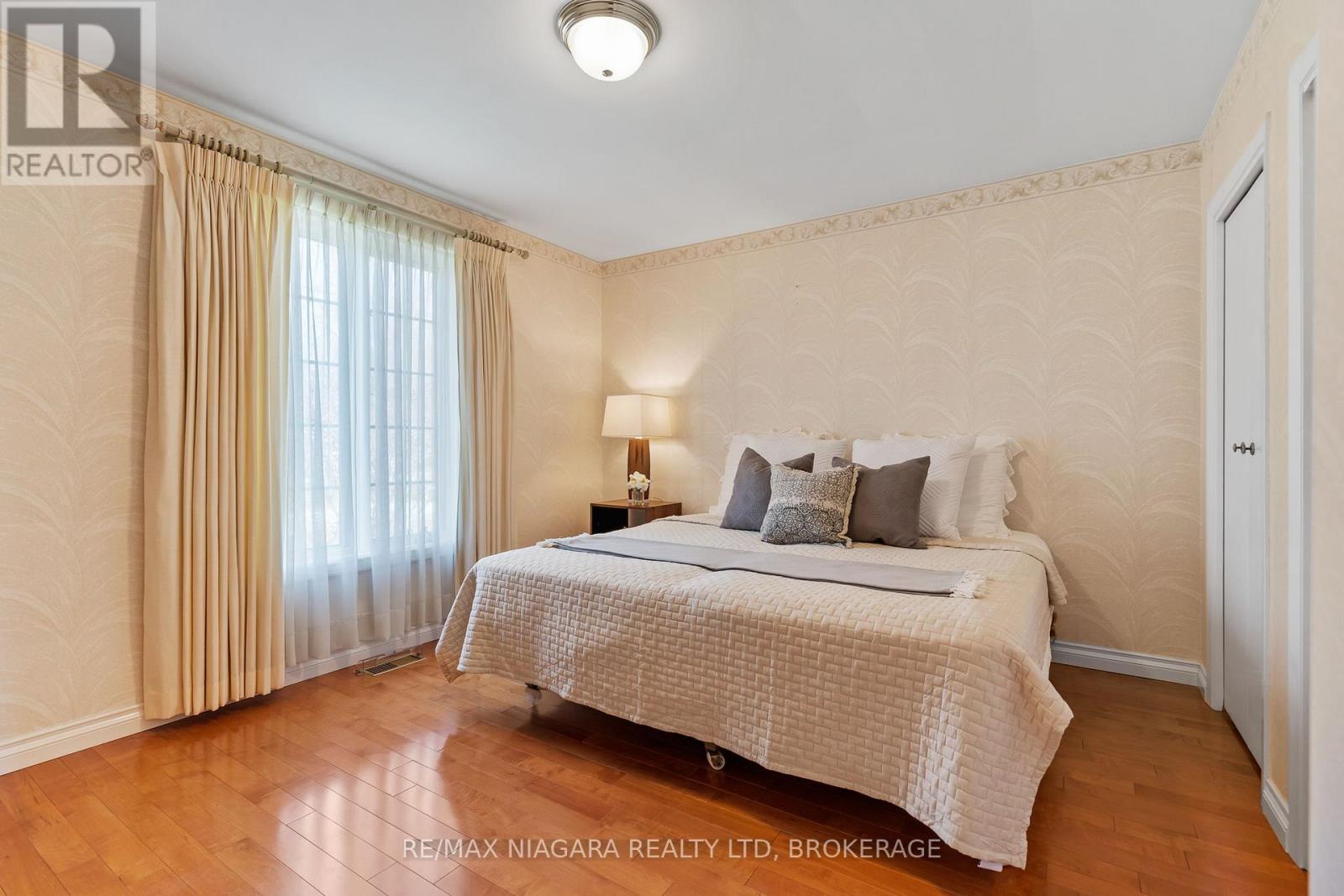 10 King's Grant Road, St. Catharines (Lakeshore), Ontario  L2N 2R8 - Photo 13 - X13118828