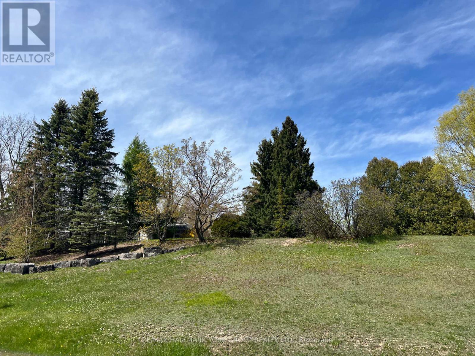 128 Brule Trail, King, Ontario  L7B 0C7 - Photo 2 - N12652260