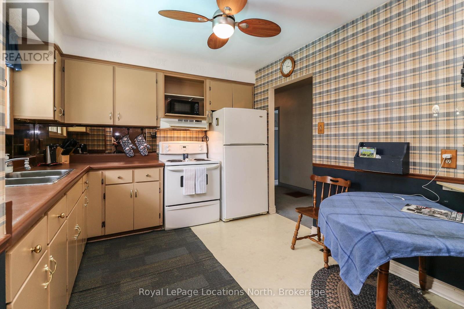 265 39th Street S, Wasaga Beach, Ontario L9Z 1S3 - Photo 11 - S13118970