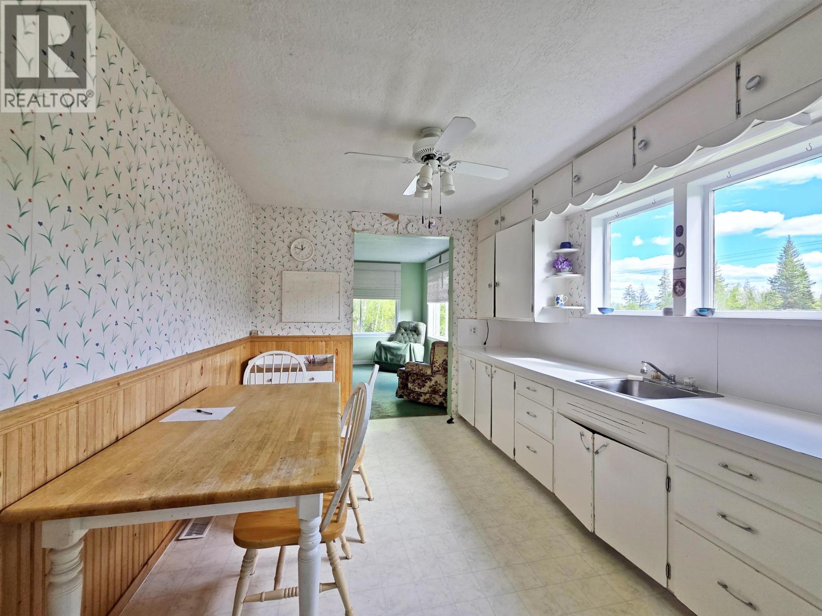 1874 Langley Road, Bouchie Lake, British Columbia V2J 7B3 - Photo 19 - R3122778