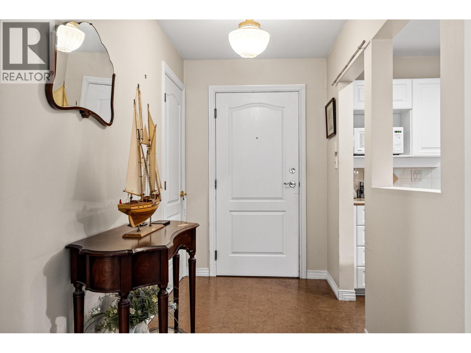 206 1283 Parkgate Avenue, North Vancouver, British Columbia  V7H 3A3 - Photo 18 - R3122791