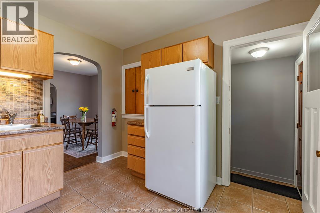 704 Charlotte, Windsor, Ontario  N8X 3A8 - Photo 6 - 26010572