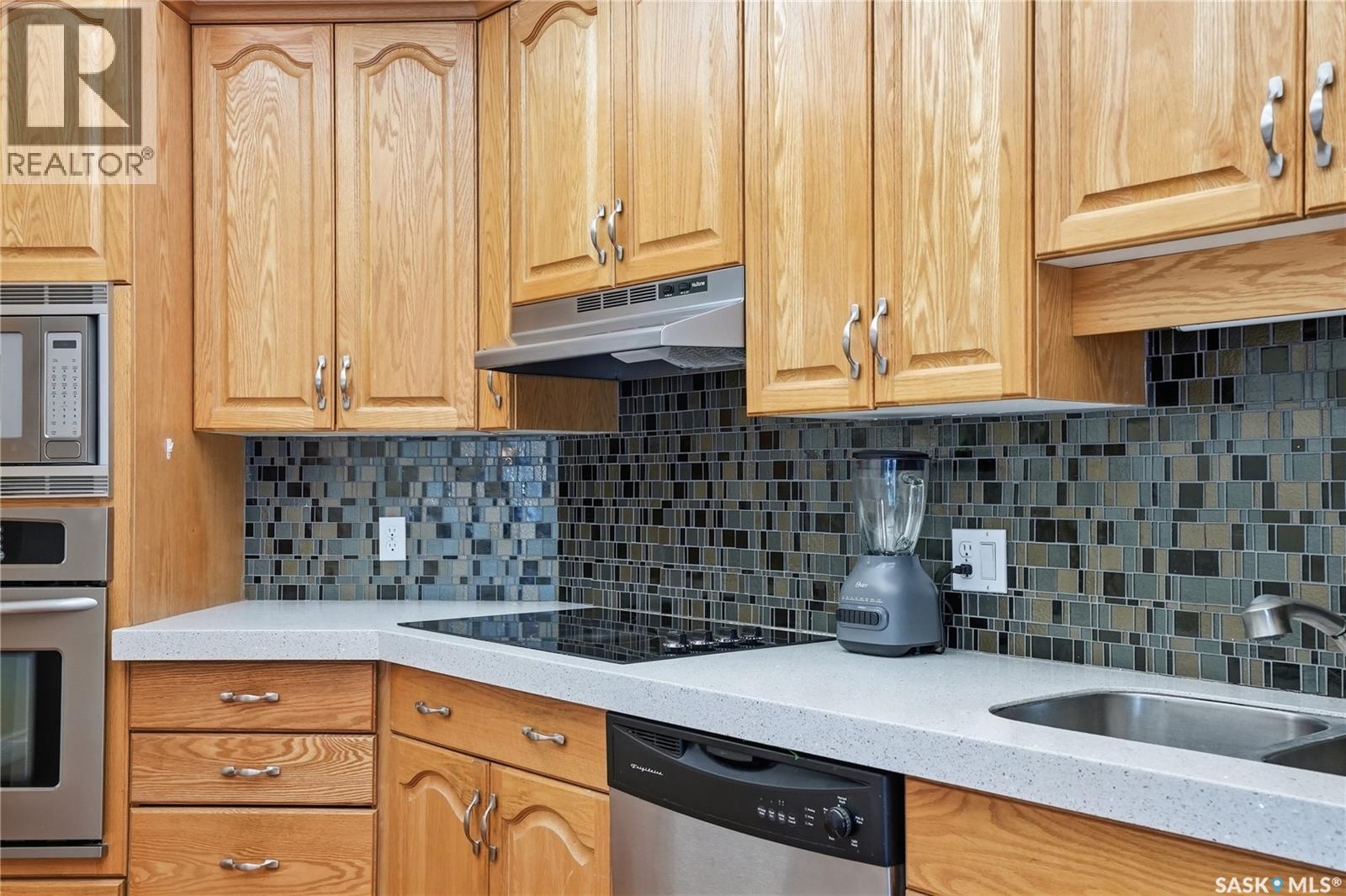 305 303 5th Avenue, Saskatoon, Saskatchewan  S7K 2P6 - Photo 6 - SK032151