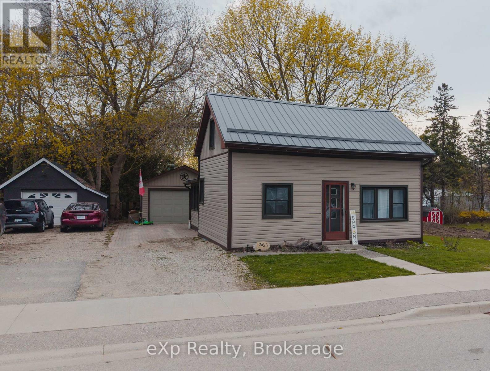 361 William Street, Wellington North, Ontario N0G 2L3 - Photo 2 - X13118946