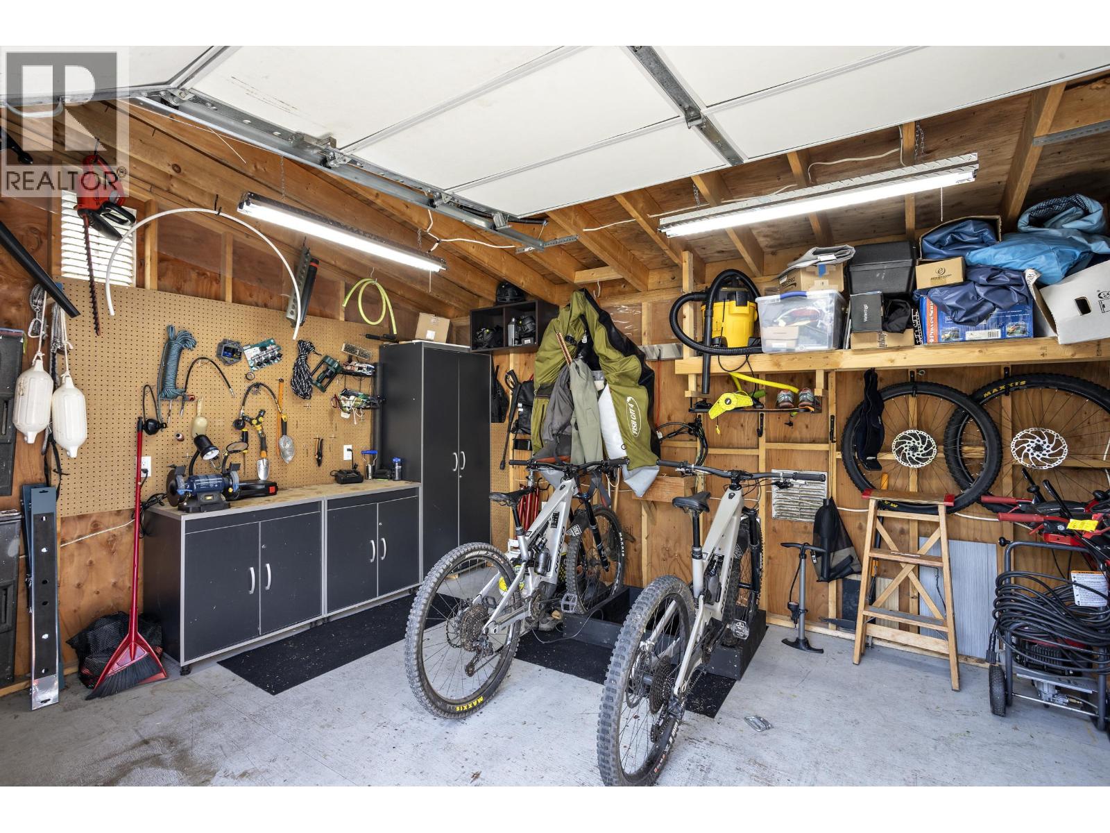 40251 Kalodon Road, Squamish, British Columbia V0N 1T0 - Photo 35 - R3122685