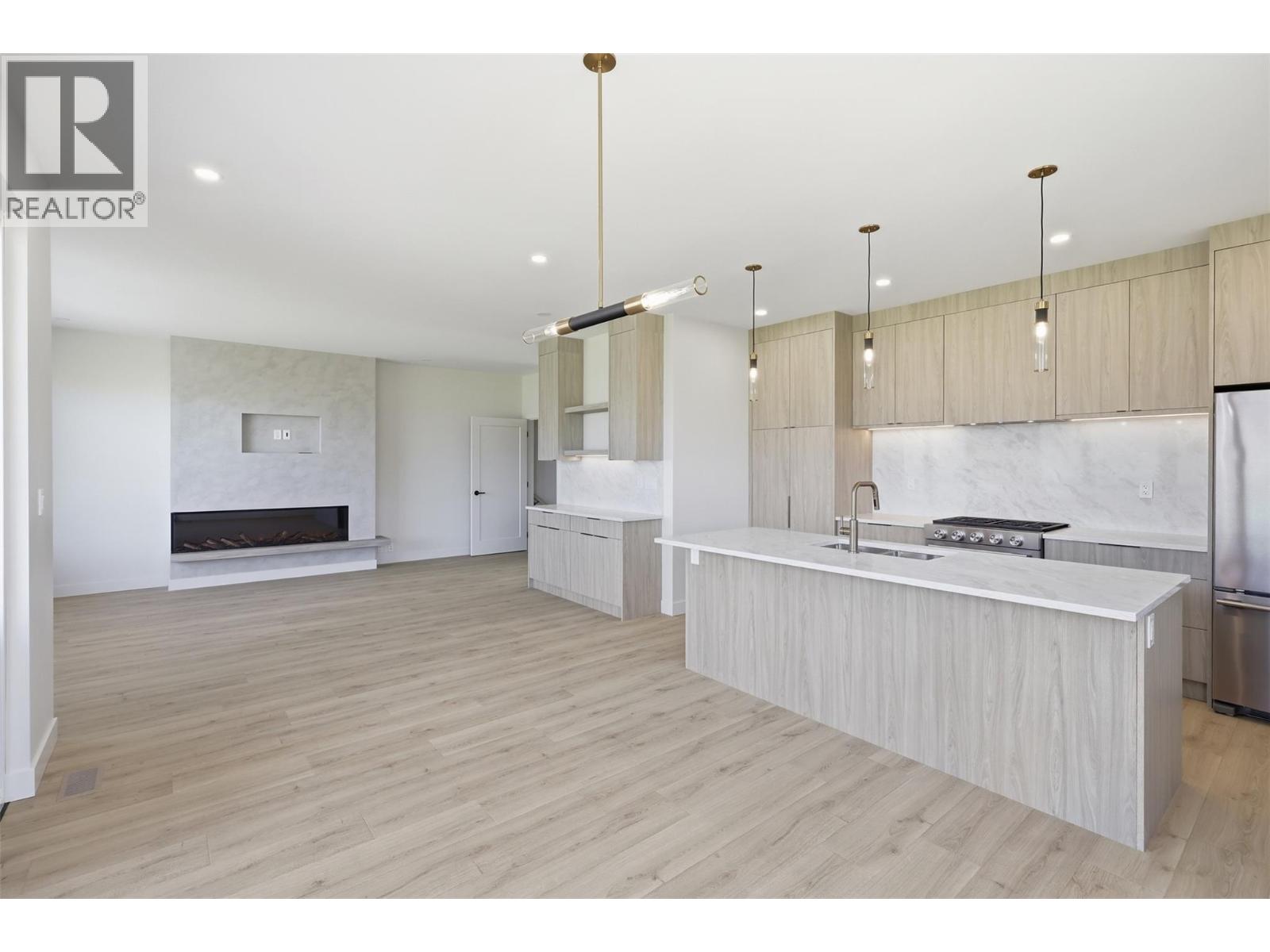 38 Rue Cheval Noir Unit# 327, Kamloops, British Columbia V1S 0G4 - Photo 24 - 10385983