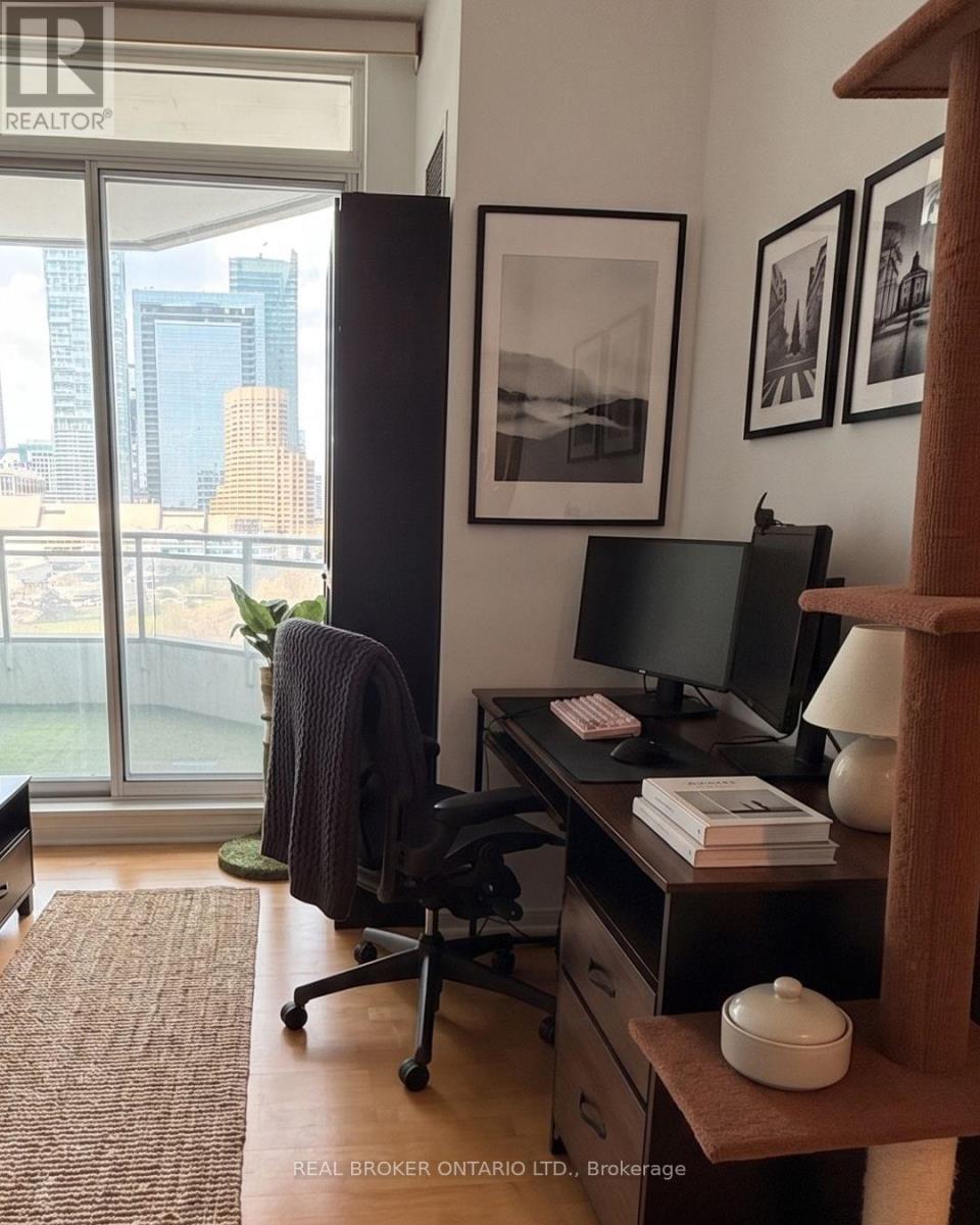 1501 - 228 Queens Quay W, Toronto, Ontario  M5J 2X1 - Photo 4 - C13118836