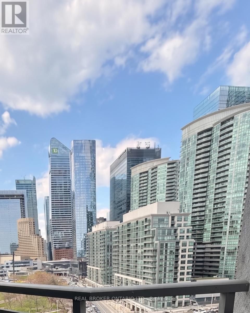 1501 - 228 Queens Quay W, Toronto, Ontario  M5J 2X1 - Photo 9 - C13118836