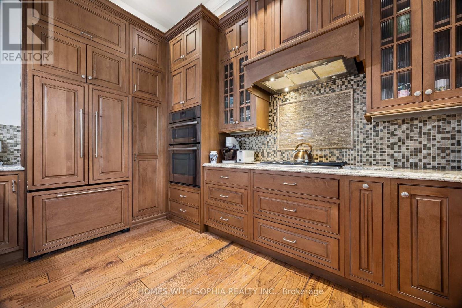 162 Glenvale Boulevard, Toronto, Ontario  M4G 2W3 - Photo 20 - C13118844