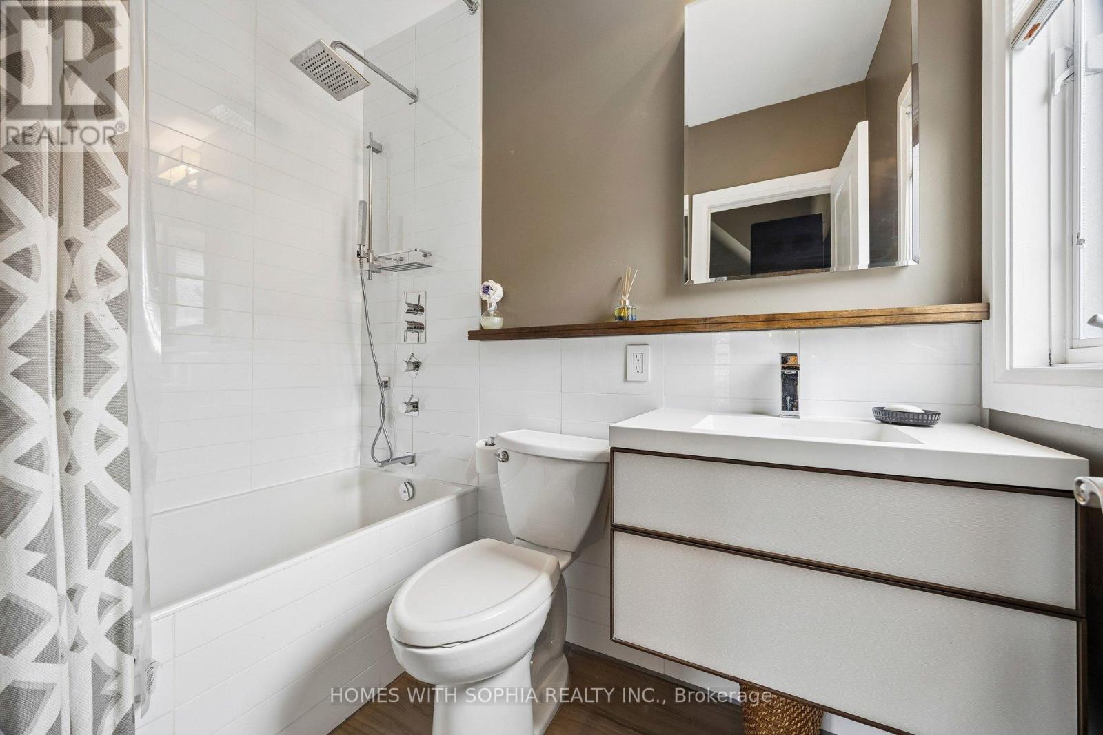 162 Glenvale Boulevard, Toronto, Ontario  M4G 2W3 - Photo 37 - C13118844