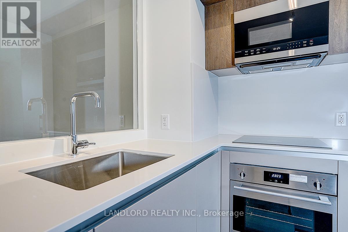 202 - 322 Dupont Street, Toronto, Ontario  M5R 0E3 - Photo 16 - C13118850