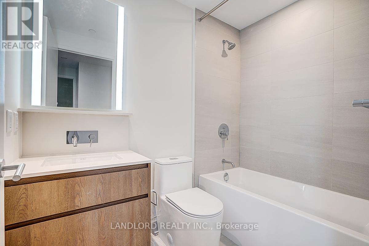 202 - 322 Dupont Street, Toronto, Ontario  M5R 0E3 - Photo 6 - C13118850