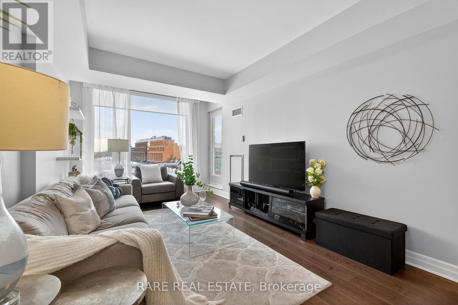 702 - 1801 BAYVIEW AVENUE, Toronto, Ontario