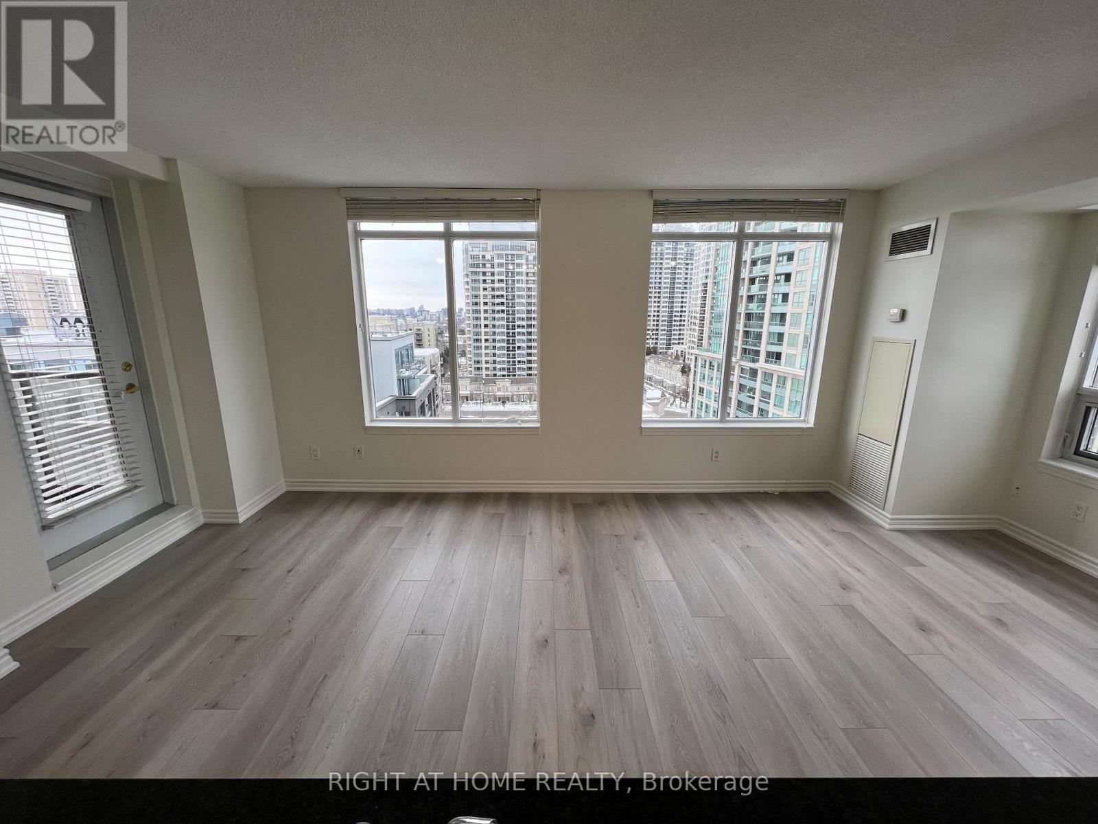 1007 - 18 Kenaston Gardens, Toronto, Ontario  M2K 1G8 - Photo 8 - C13118886