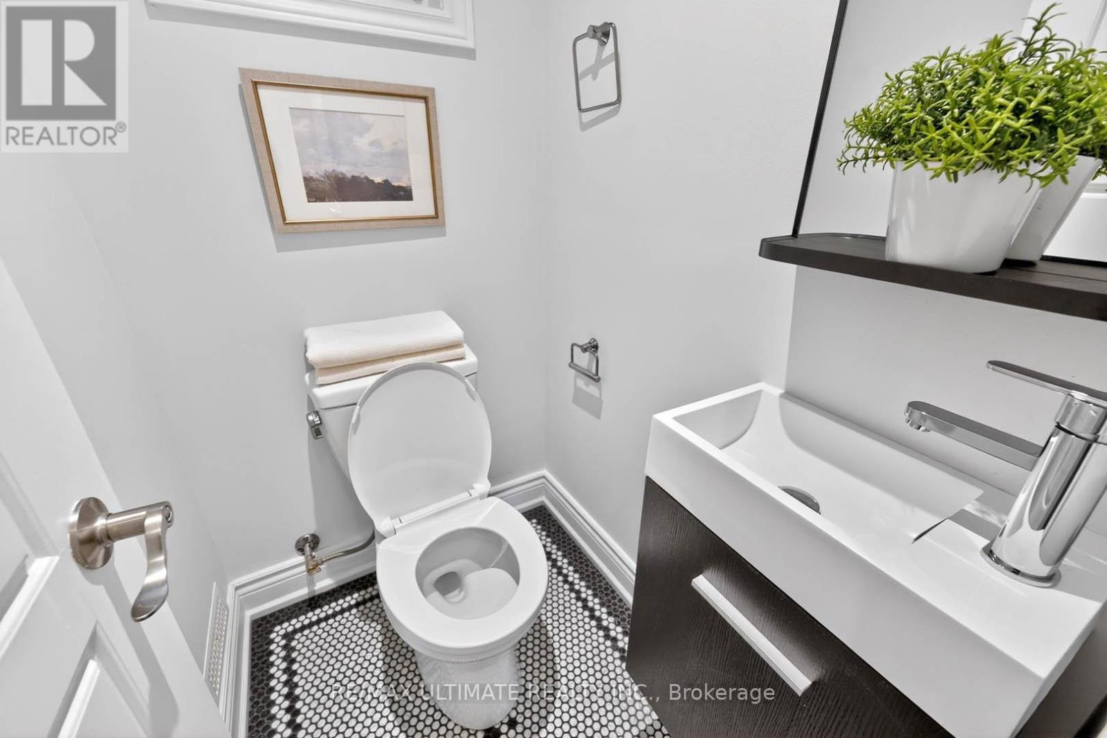 4 Bridgman Avenue, Toronto, Ontario  M5R 1X2 - Photo 25 - C13118888