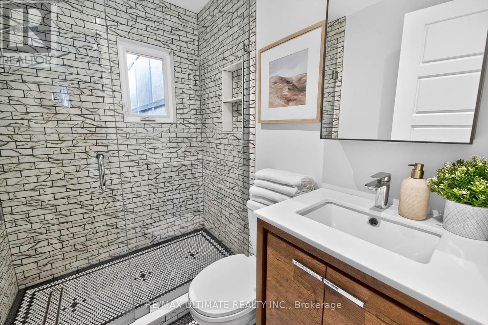 4 Bridgman Avenue, Toronto, Ontario  M5R 1X2 - Photo 28 - C13118888