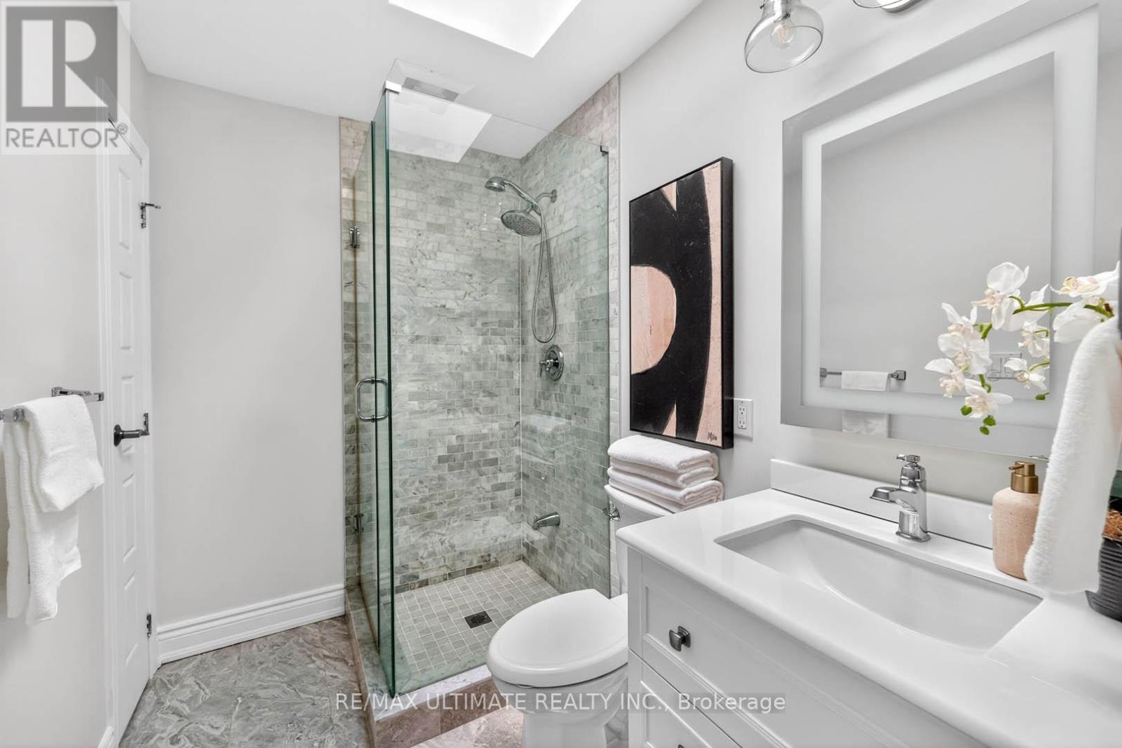 4 Bridgman Avenue, Toronto, Ontario  M5R 1X2 - Photo 32 - C13118888