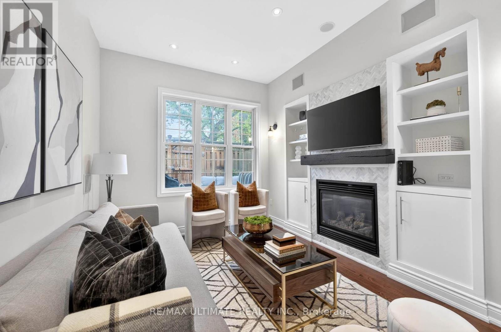 4 Bridgman Avenue, Toronto, Ontario  M5R 1X2 - Photo 5 - C13118888