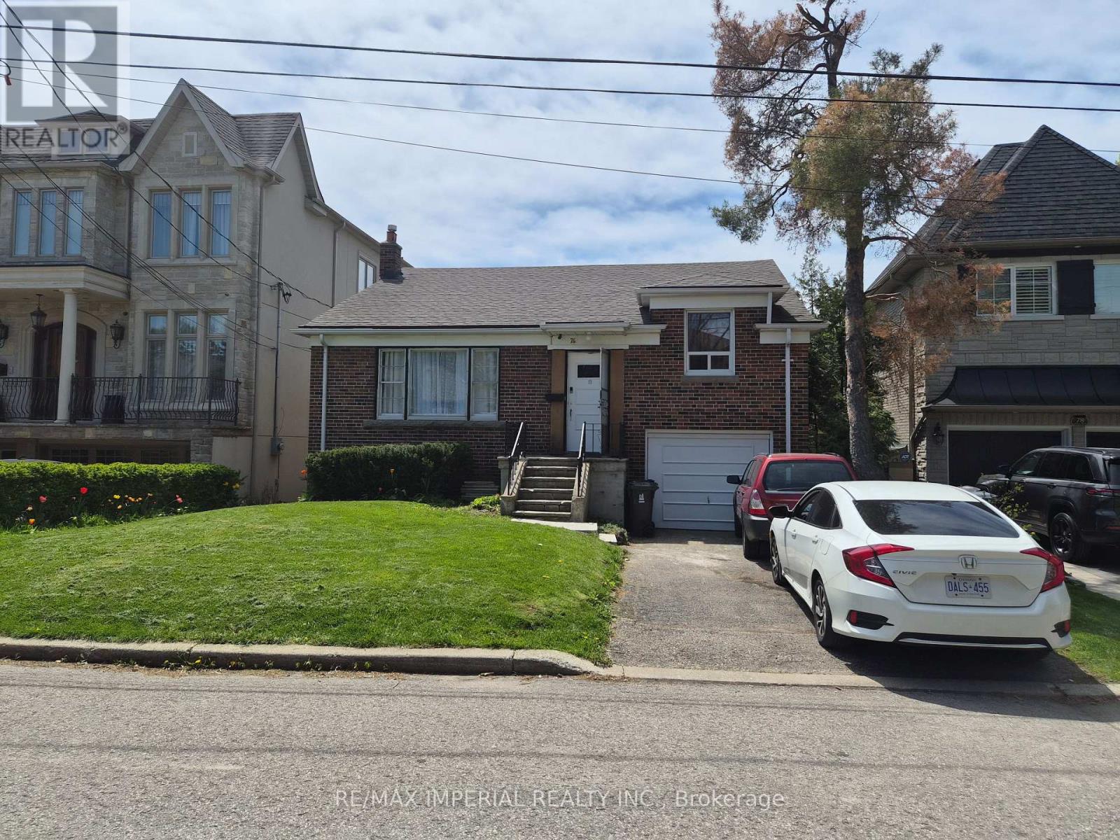 76 Gwendolen Crescent, Toronto, Ontario  M2N 2L7 - Photo 1 - C13118894