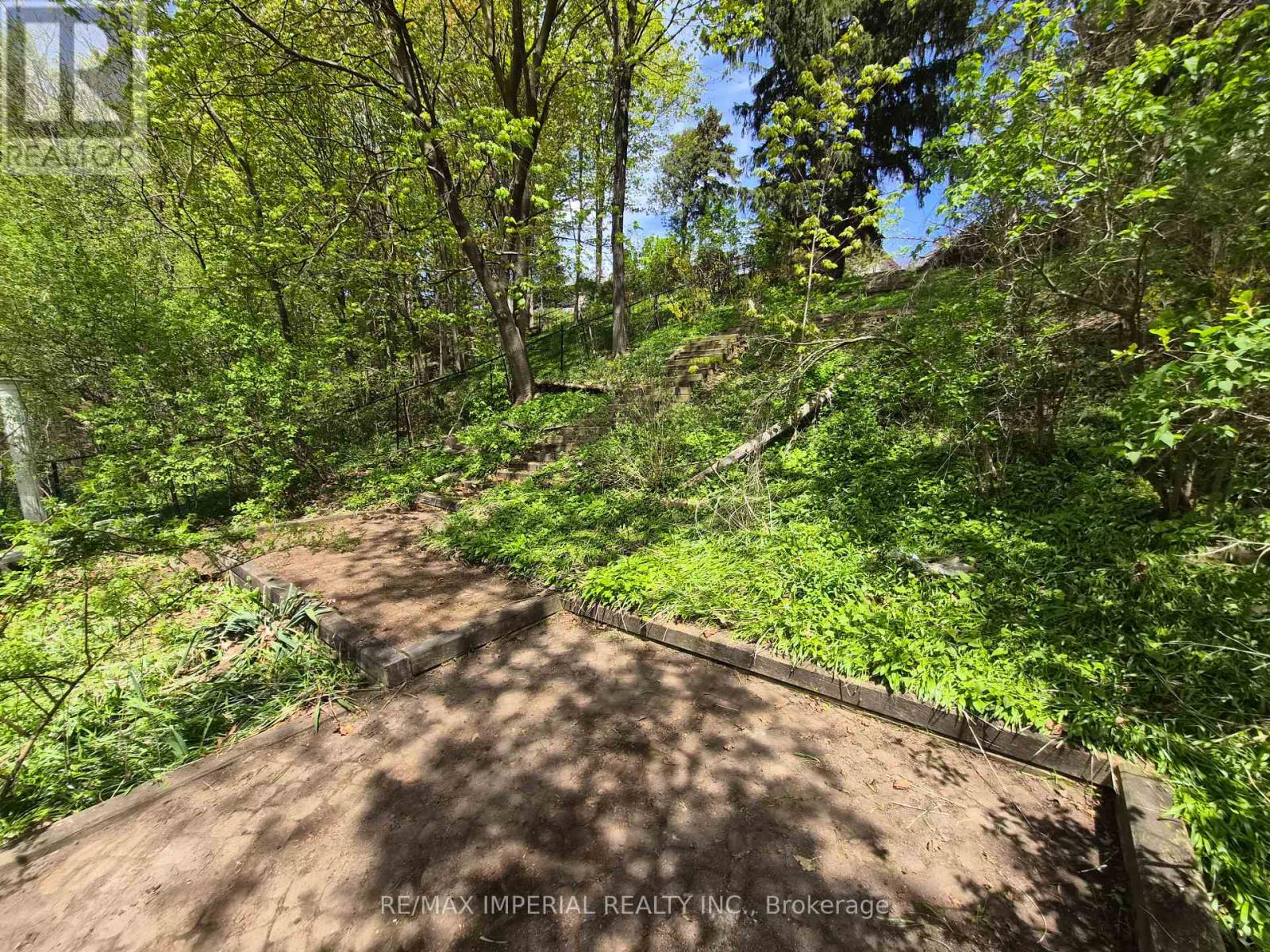 76 Gwendolen Crescent, Toronto, Ontario  M2N 2L7 - Photo 15 - C13118894