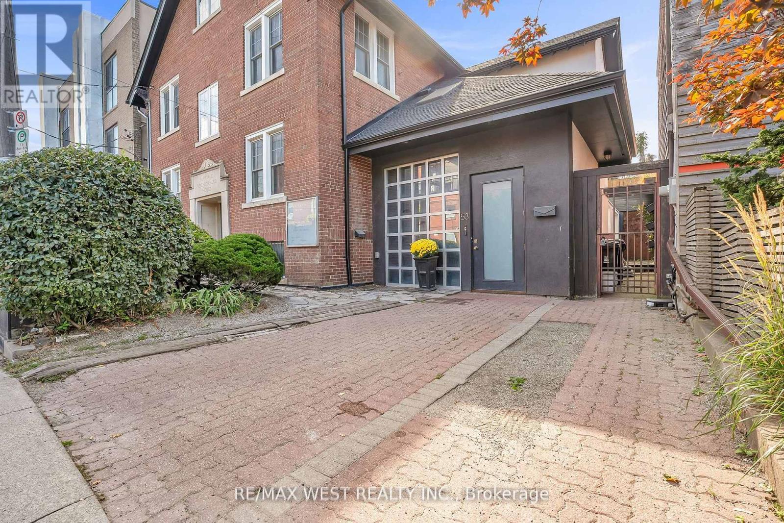 53 Argyle Street, Toronto, Ontario  M6J 1N8 - Photo 3 - C13118978