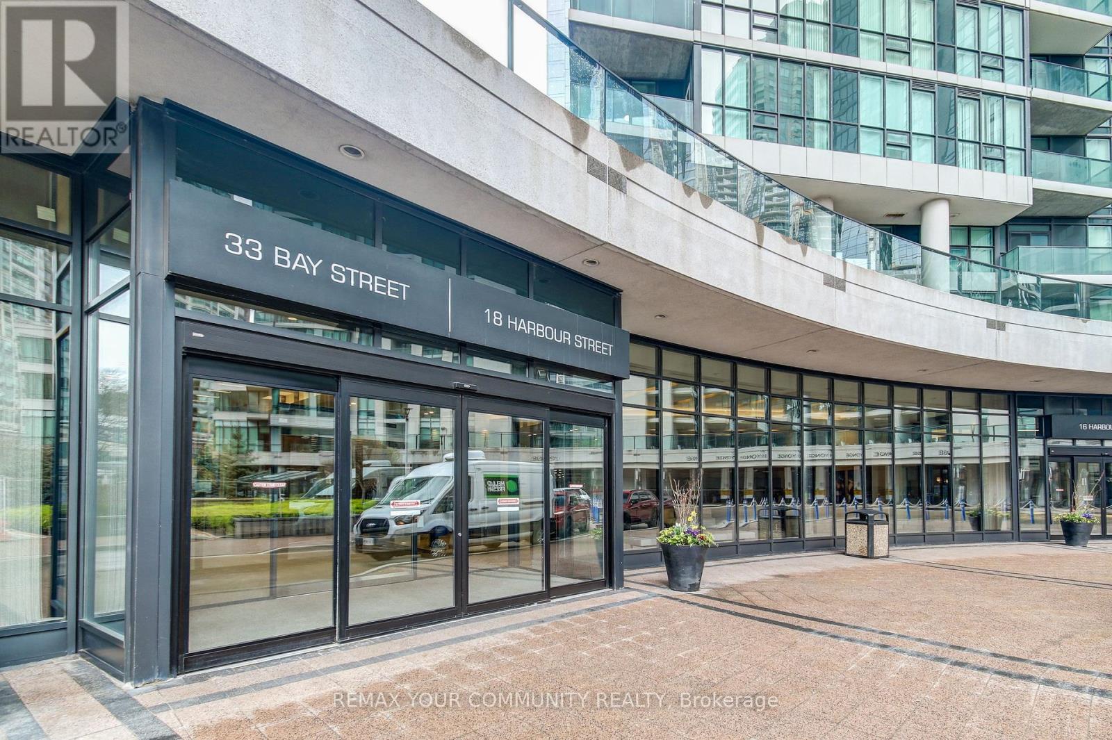 508 - 33 Bay Street, Toronto, Ontario  M5J 2Z3 - Photo 2 - C13119002