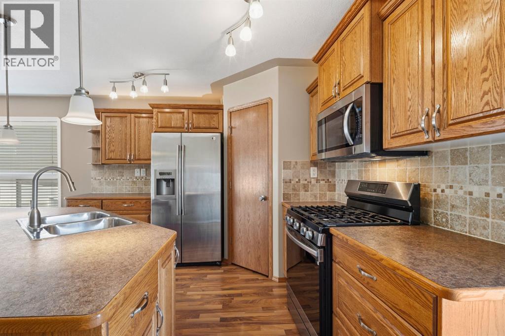 64 Isbister Close, Red Deer, Alberta  T4R 0B9 - Photo 14 - A2308863
