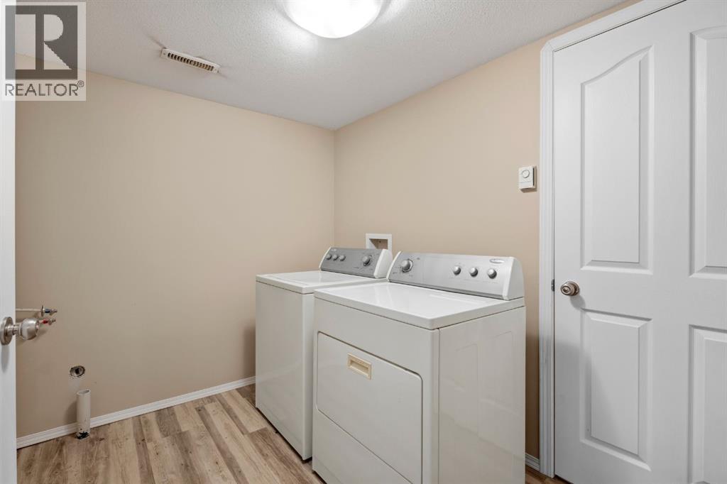 64 Isbister Close, Red Deer, Alberta  T4R 0B9 - Photo 39 - A2308863