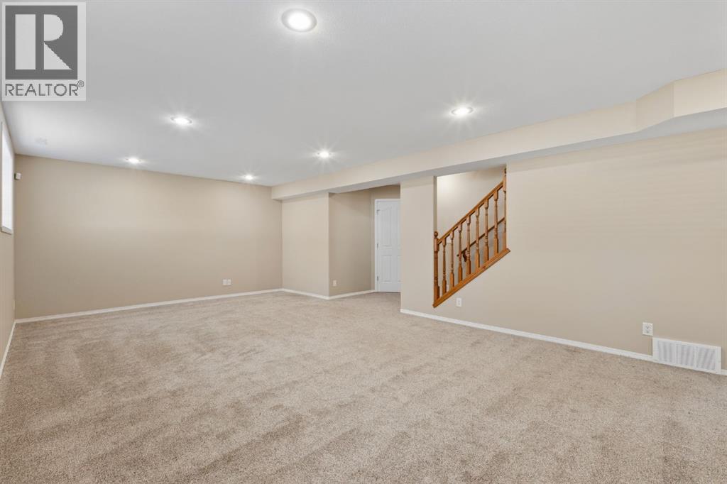 64 Isbister Close, Red Deer, Alberta  T4R 0B9 - Photo 31 - A2308863