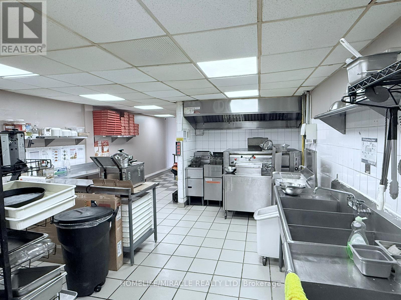 1335 Simcoe Street N, Oshawa, Ontario  L1G 4X1 - Photo 13 - E13118874