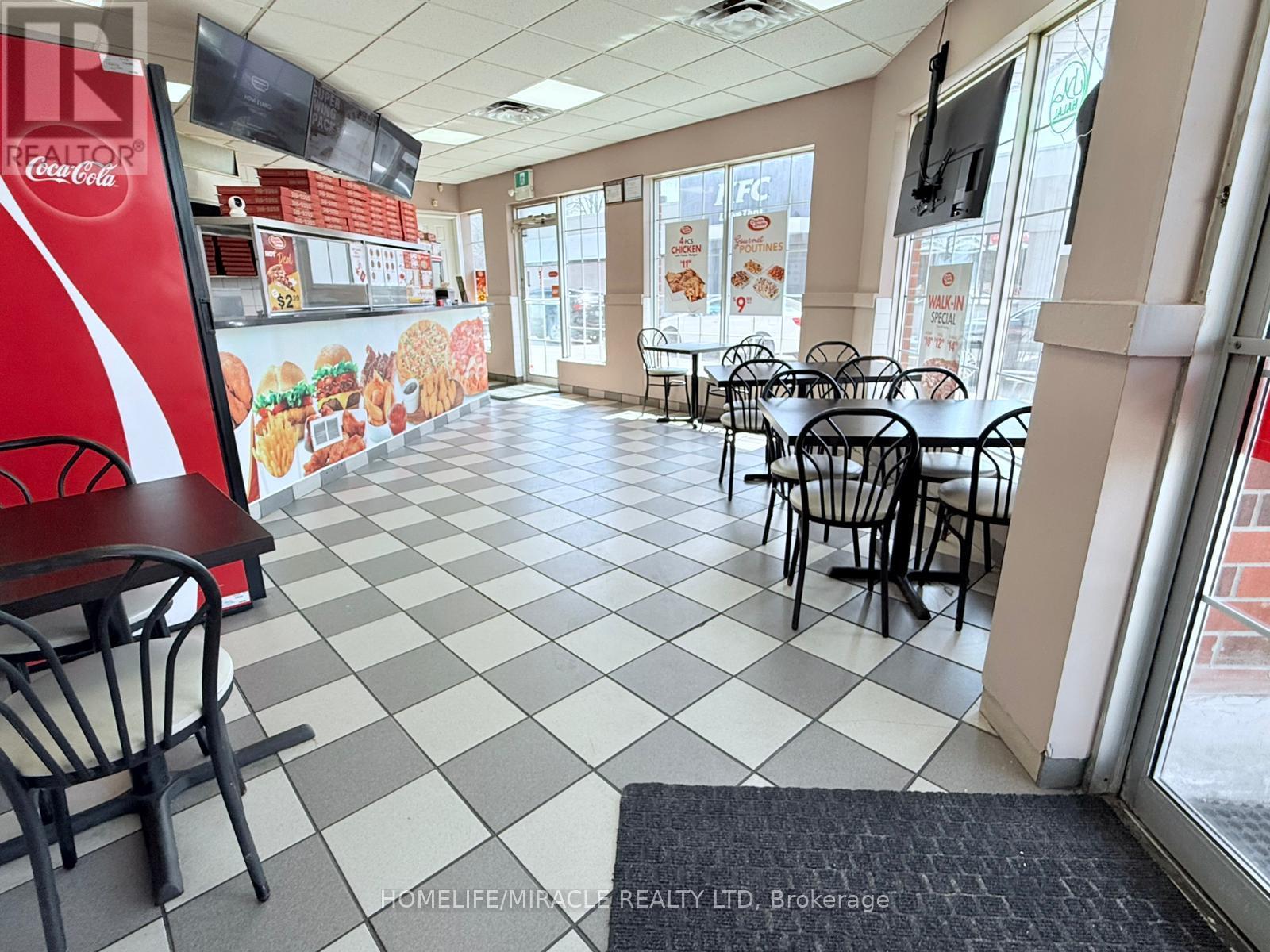 1335 Simcoe Street N, Oshawa, Ontario  L1G 4X1 - Photo 4 - E13118874