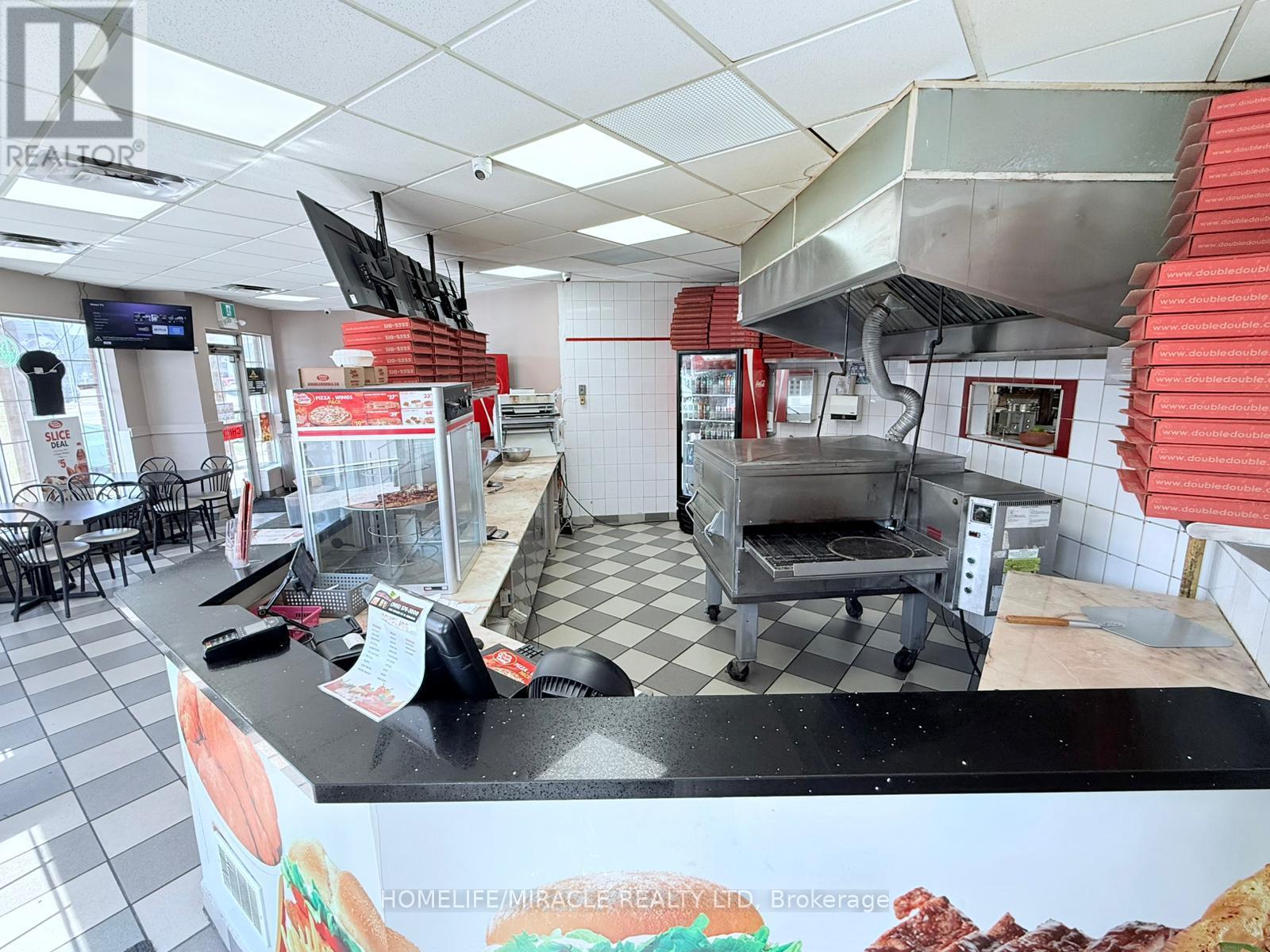 1335 Simcoe Street N, Oshawa, Ontario  L1G 4X1 - Photo 6 - E13118874